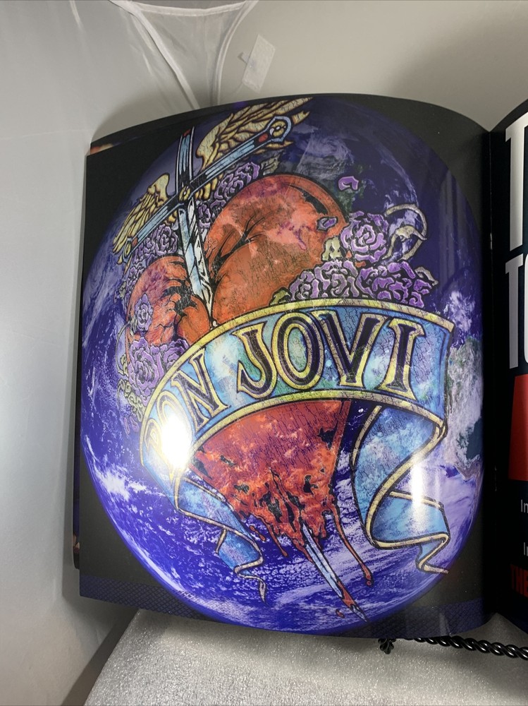 Bon Jovi 2011 Concert Tour Program Book - Good Condition