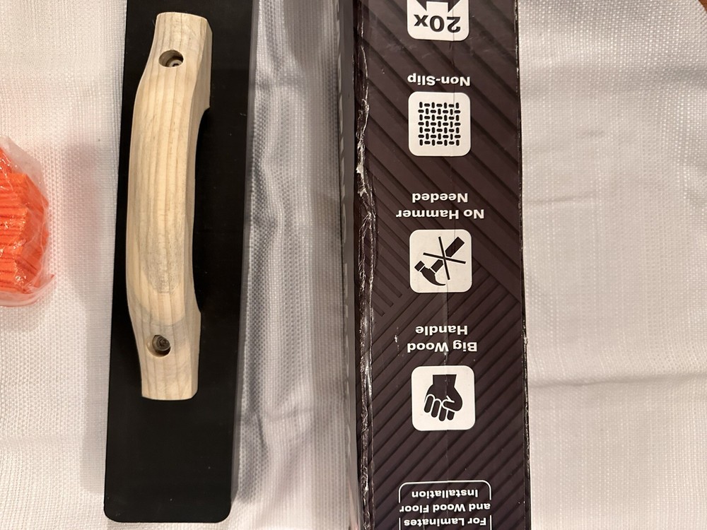 - Tapping Block Incl. 20 Spacer Laminate Flooring Tools Tapping Block