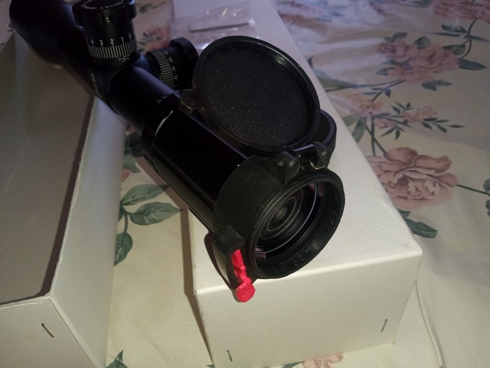 SWFA 10x42 Scope With Scope Cover And Diffuser