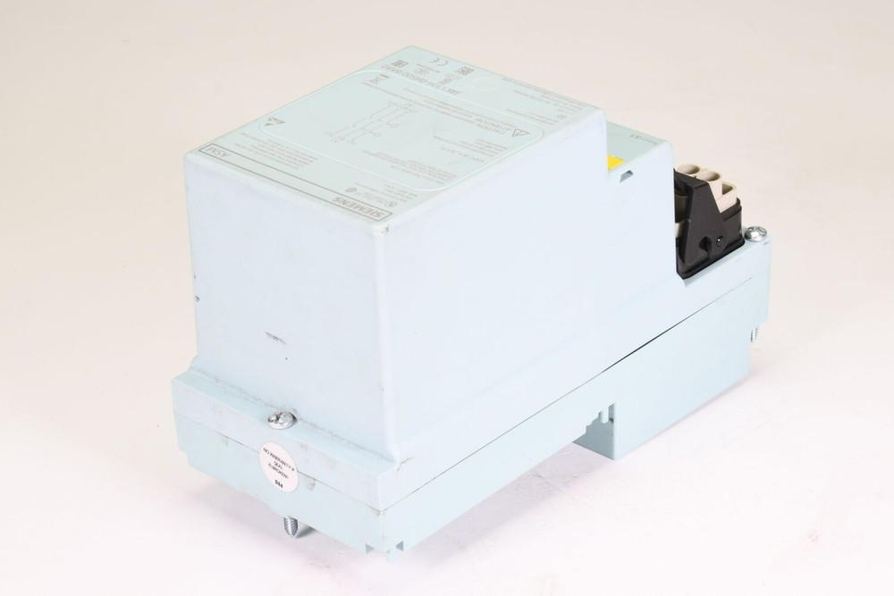 SIEMENS 3RK1304-0HS00-8AA0, Disconnection module, E02