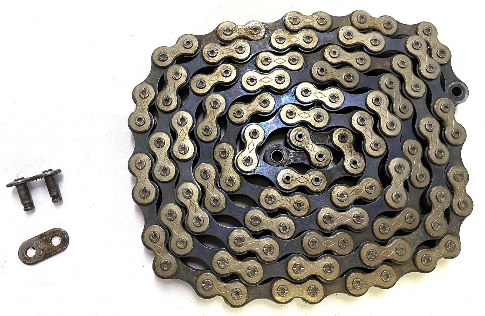 Diamond skip tooth 1" pitch BICYCLE CHAIN 3/16" skip tooth 57" long