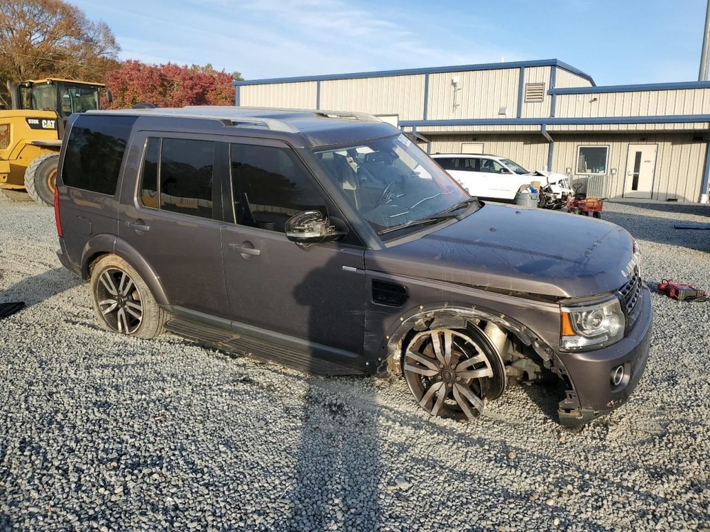 LR4 2016 Glove Box 4915510