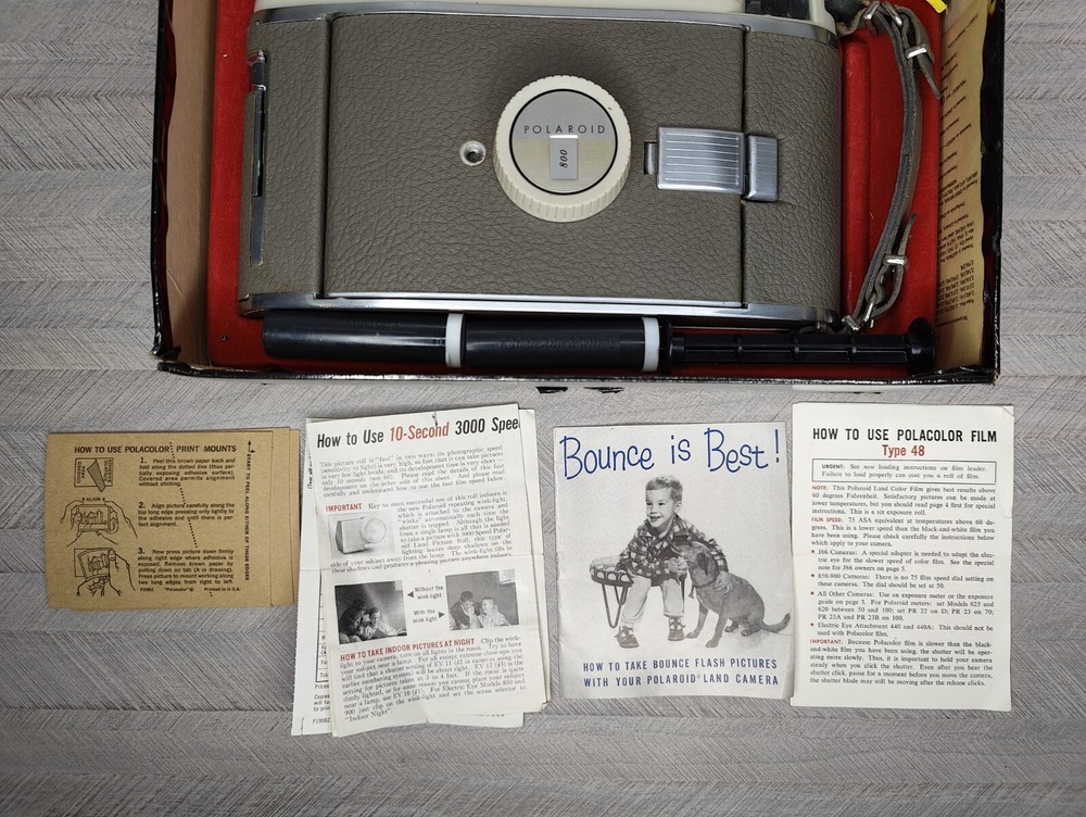 Polaroid 800 Land Camera Presentation Set Original Box Diffuser Manual