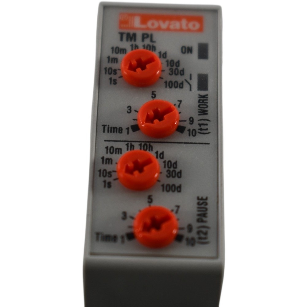 NEW Lovato TM PL 2A032035 Time Delay Relay Multifunction Multi-Voltage 12-240V