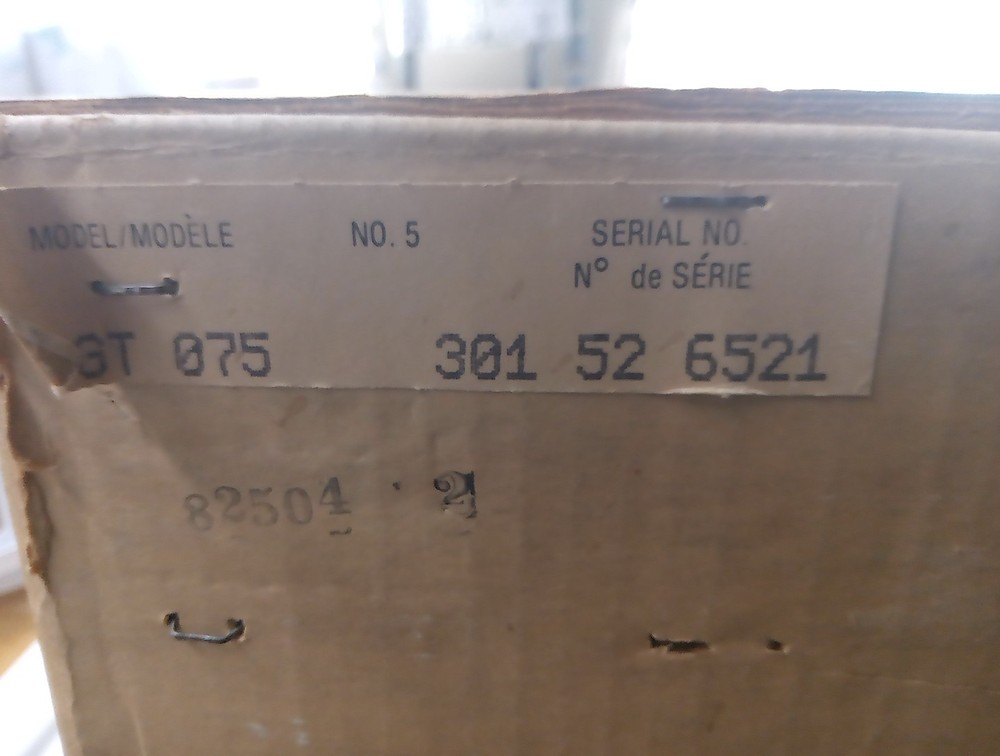 CED Player RCA SelectaVision SGT 075 BOX ONLY