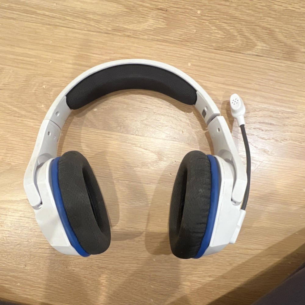 HyperX Cloud II Wireless Gaming Headset White USB Boom Mic Adjustable Headband