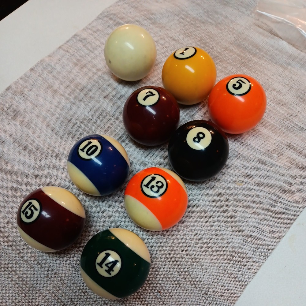 Standard Replacement Billiard Balls Ball QTY 9