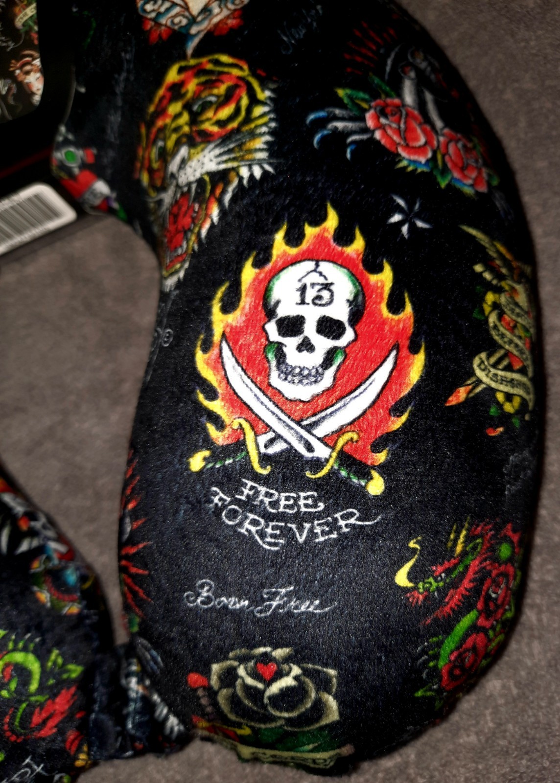 Ed Hardy Tattoo Print Neck Travel Pillow Memory Foam Removable Cover Microfiber