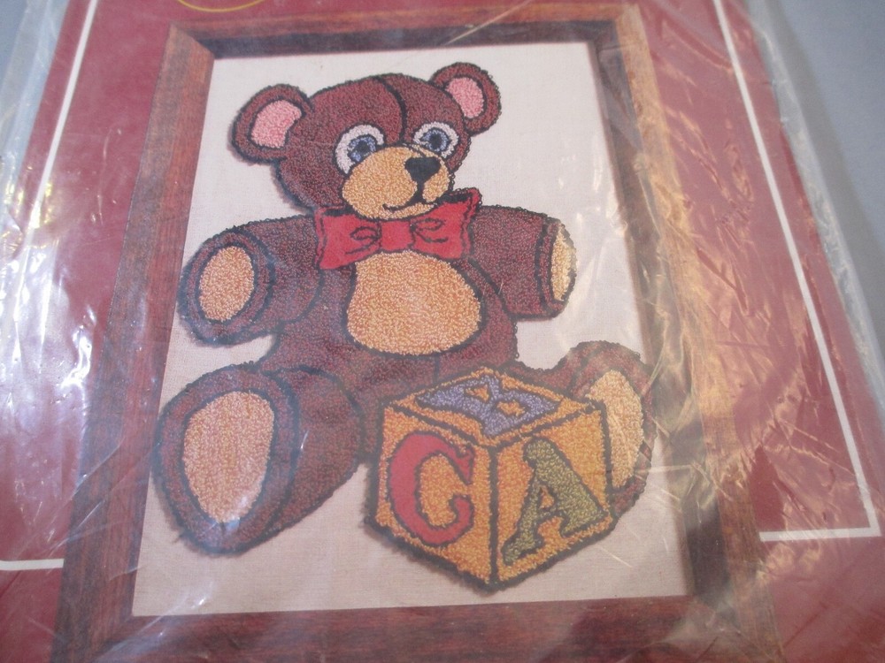 1979 Vintage Boye Rush N Punch Teddy Bear loop embroidery kit