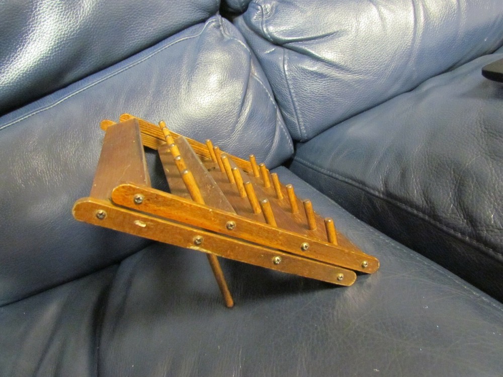 Vintage Sewing Spool Holder Thread Thimble Cornwall