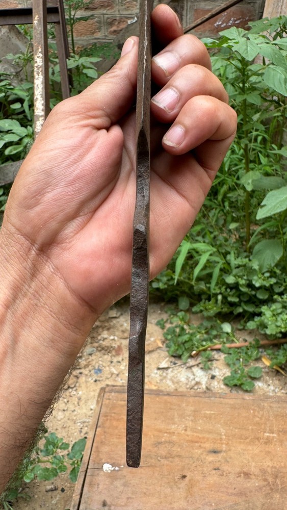 Antique Old Hand Crafted Solid Iron Hunting Spear Dagger Katar Without Handle