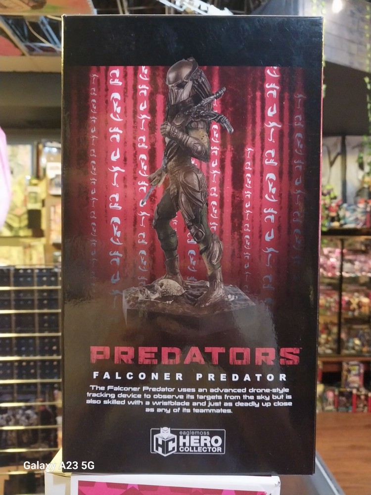 Hero Collector Falconer Predator Statue