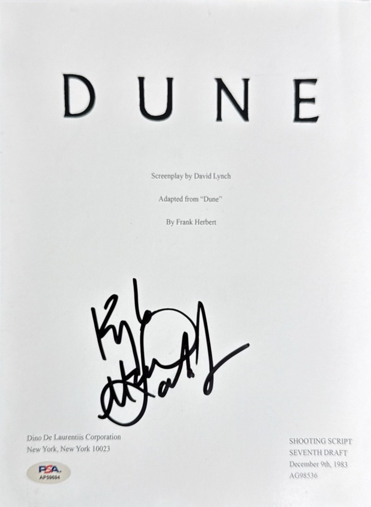 Kyle MacLachlan Signed 8x10 Dune Script Cover Only PSA AP59694
