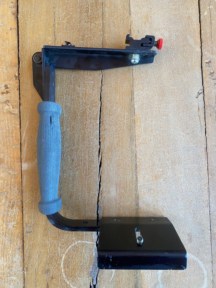 Stroboframe Flash Bracket w/cold shoe