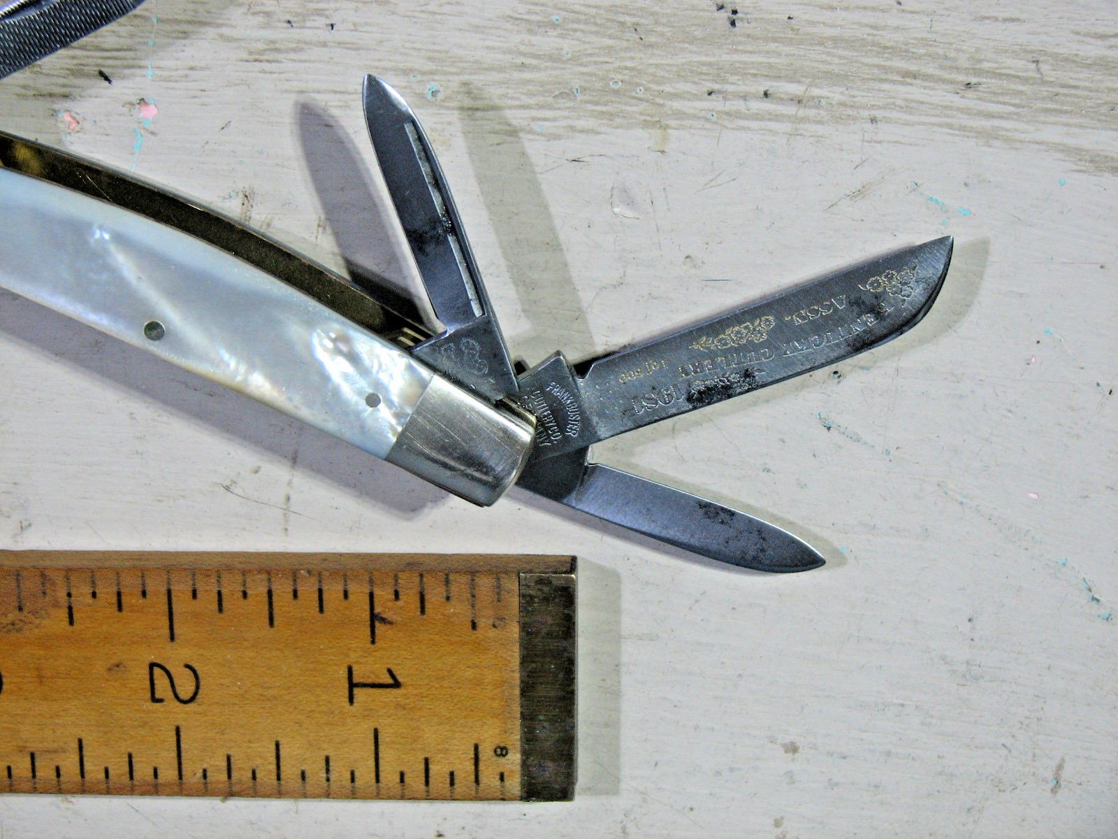 Vtg BEAUTIFUL Frank Buster Congress Six Blade Pearl