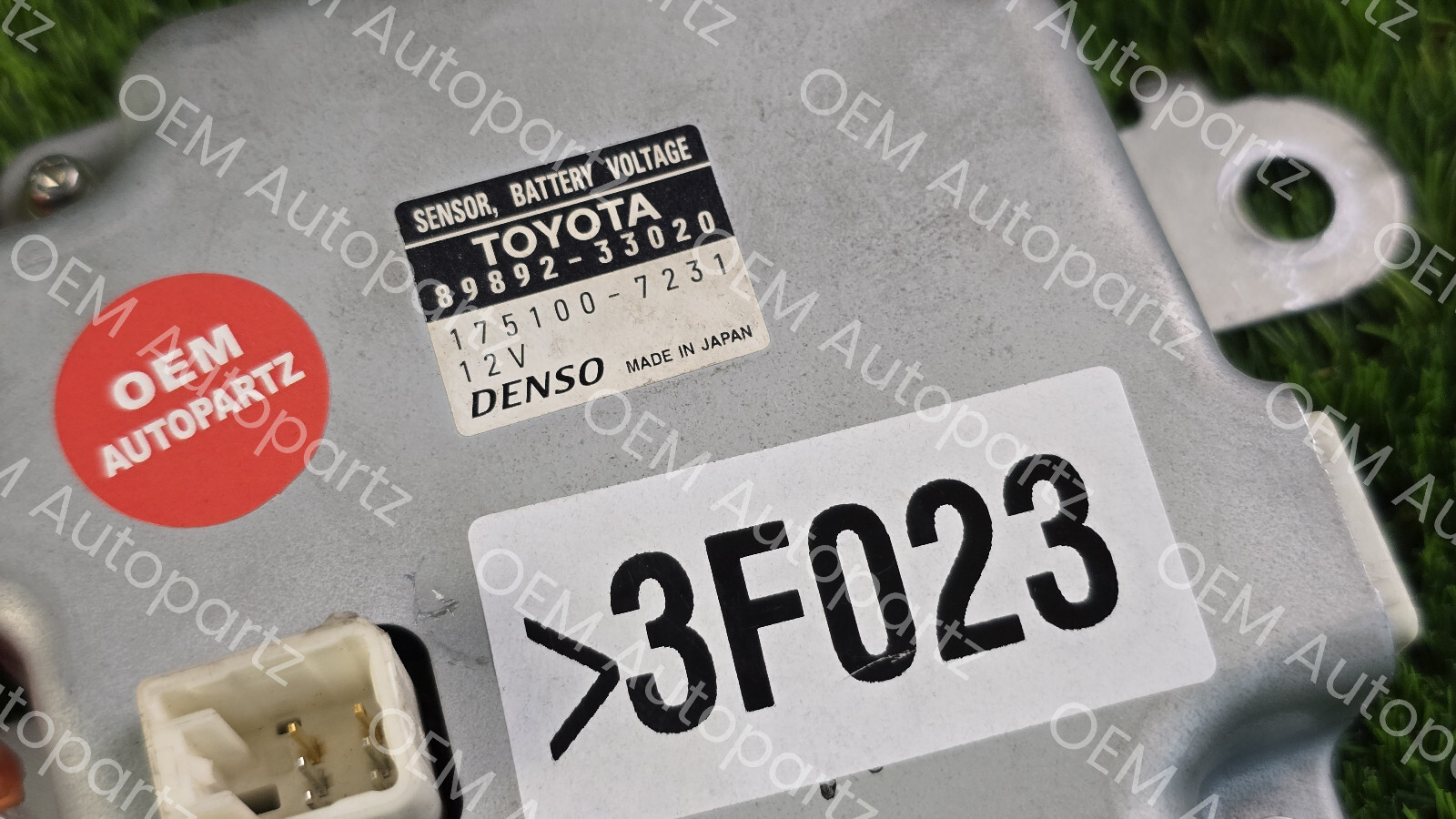 Toyota Camry 2012-2017 Hybrid Voltage Module & harness 89892-33020: Fits Avalon