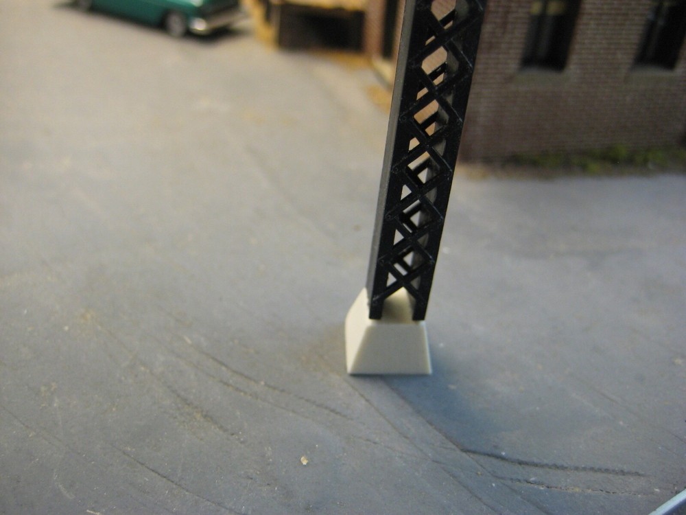 HO Craftsmen medium solid PIERS / FOOTINGS for Micro Engineering girders, posts