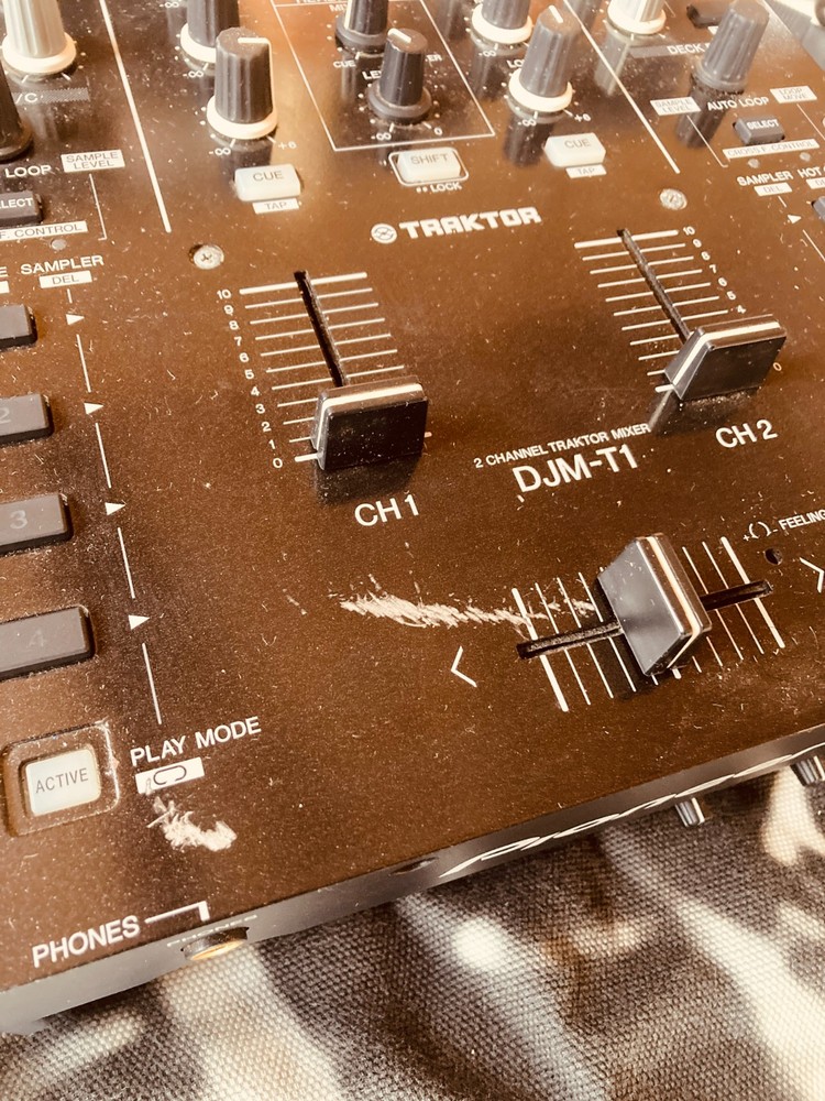 Pioneer DJM T-1