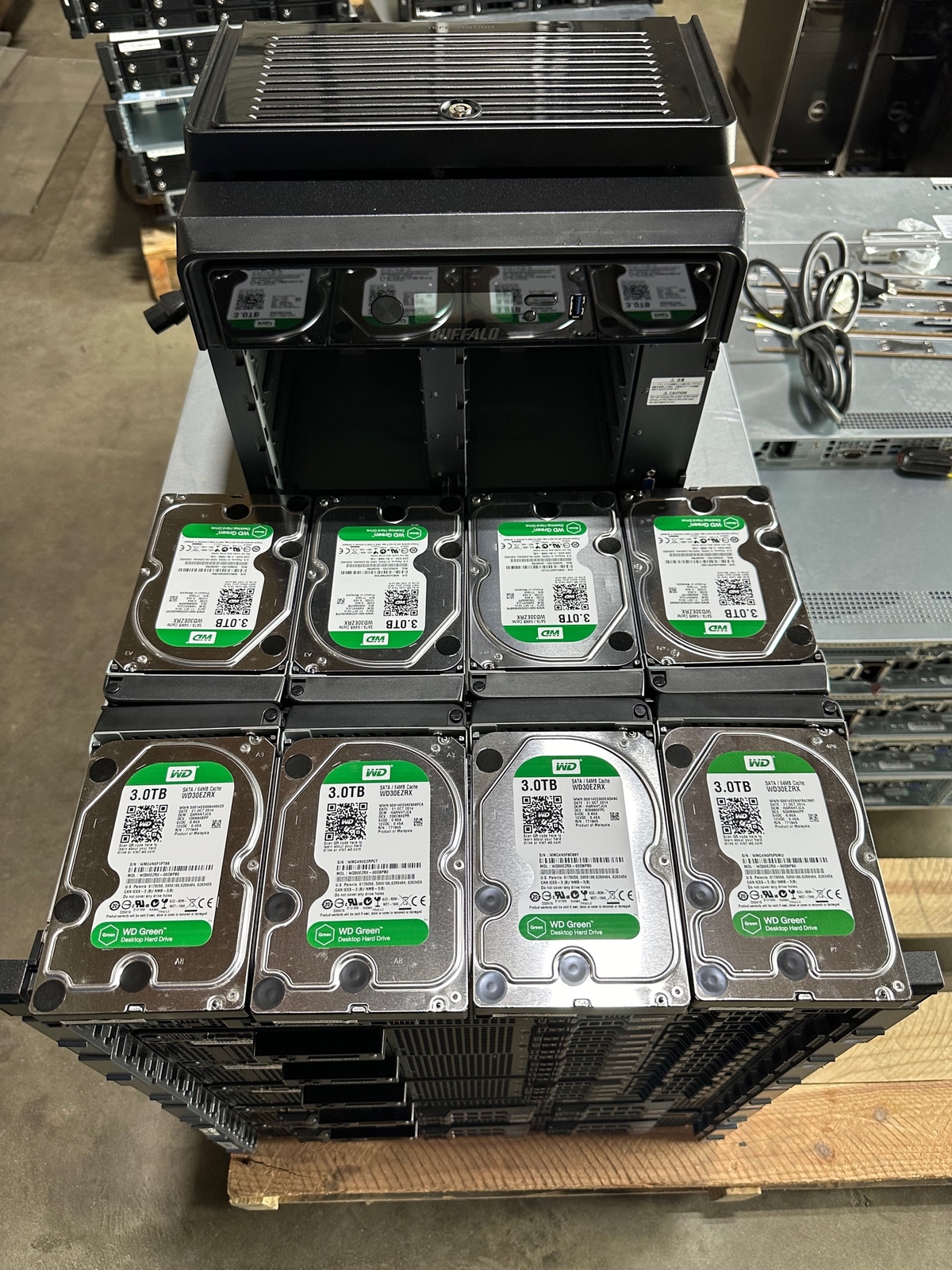 BUFFALO TS5800D2408 24TB (8x3TB) TeraStation Pro 8 NAS WD GREEN WD30EZRX-00D8PB0