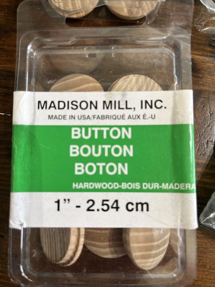 (4). 1" Wooden Buttons 6 Per Pack