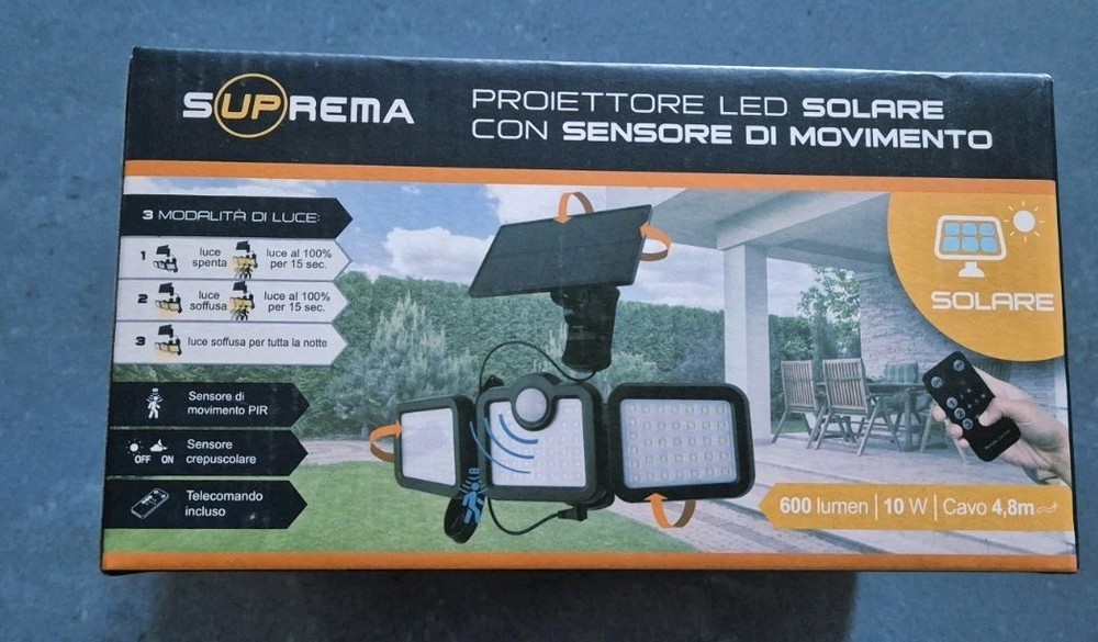 108 LED SOLAR ADJUSTABLE SPOTLIGHT HEADLIGHT PROJECTOR WITH 3 PANELS PIR SENSOR