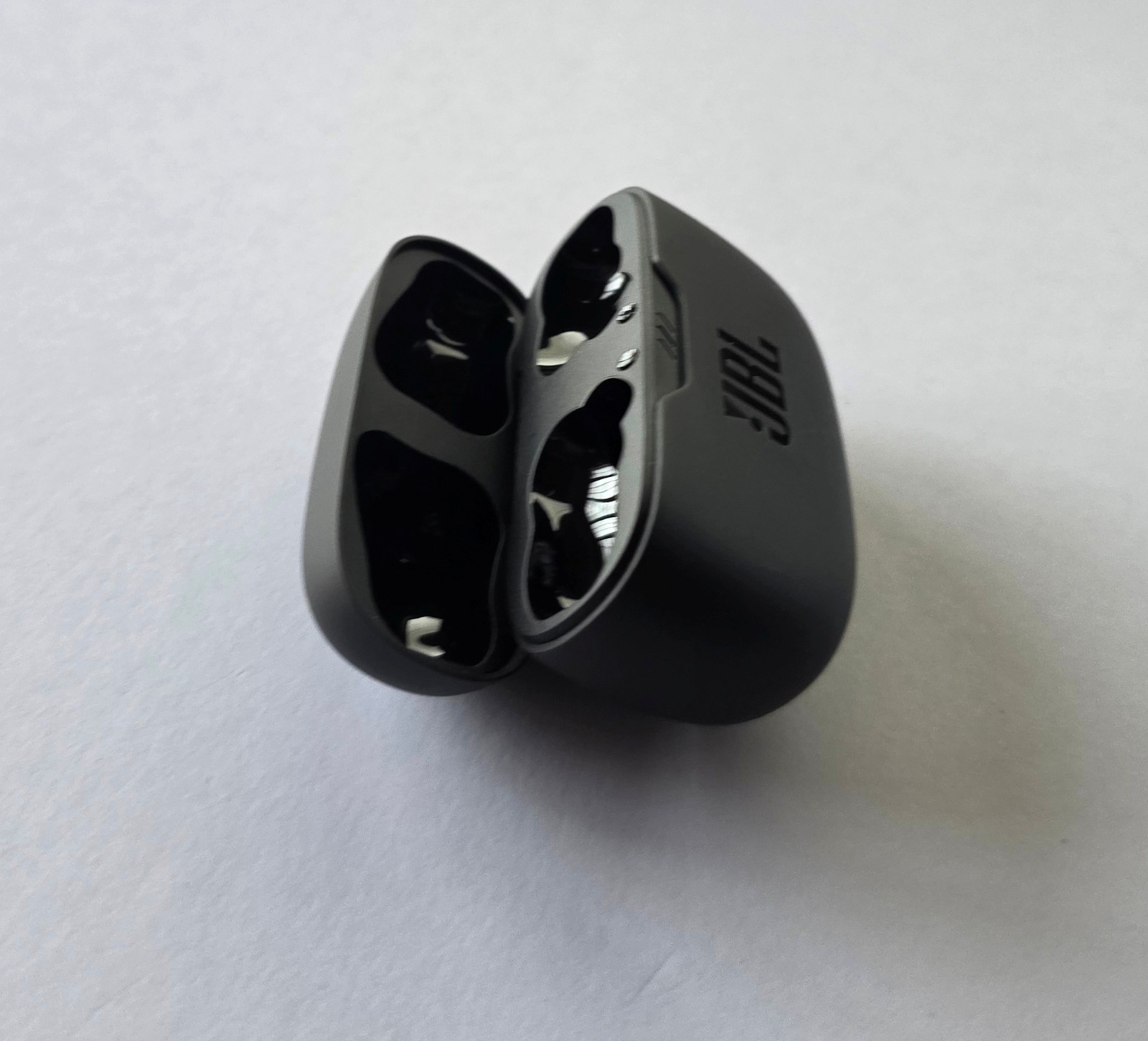 Unused OEM Black CHARGING CASE ONLY for JBL Vibe Beam 2 True Wireless Earbuds