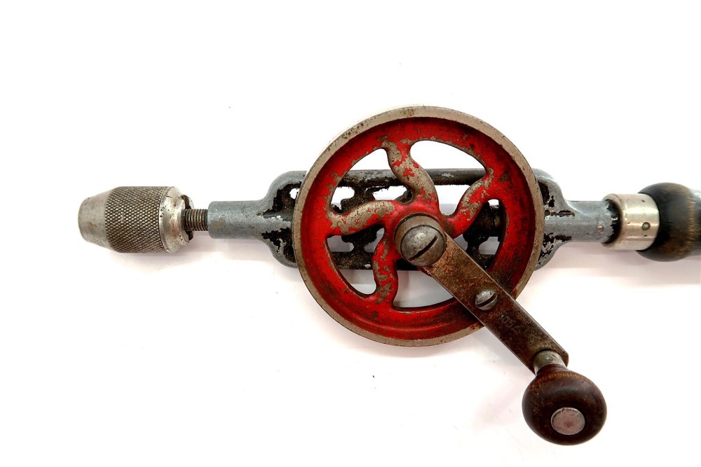Vintage MILLER FALLS No 5A Hand Drill Egg Beater with Solid Wood Handle