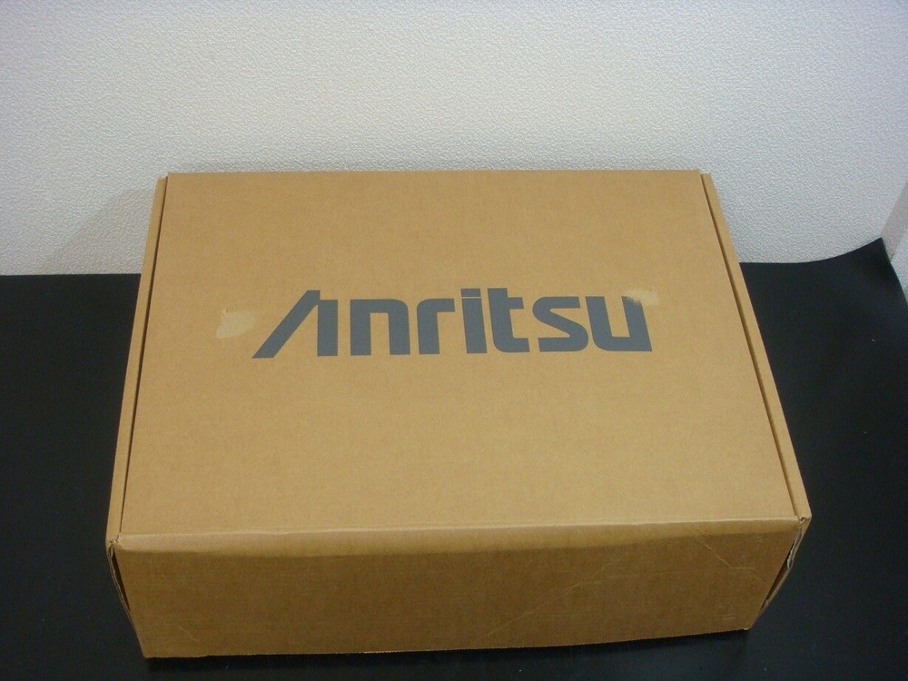 ANRITSU MS2028B 5 kHz - 20 GHz Handheld VNA Master Vector Network Analyzer
