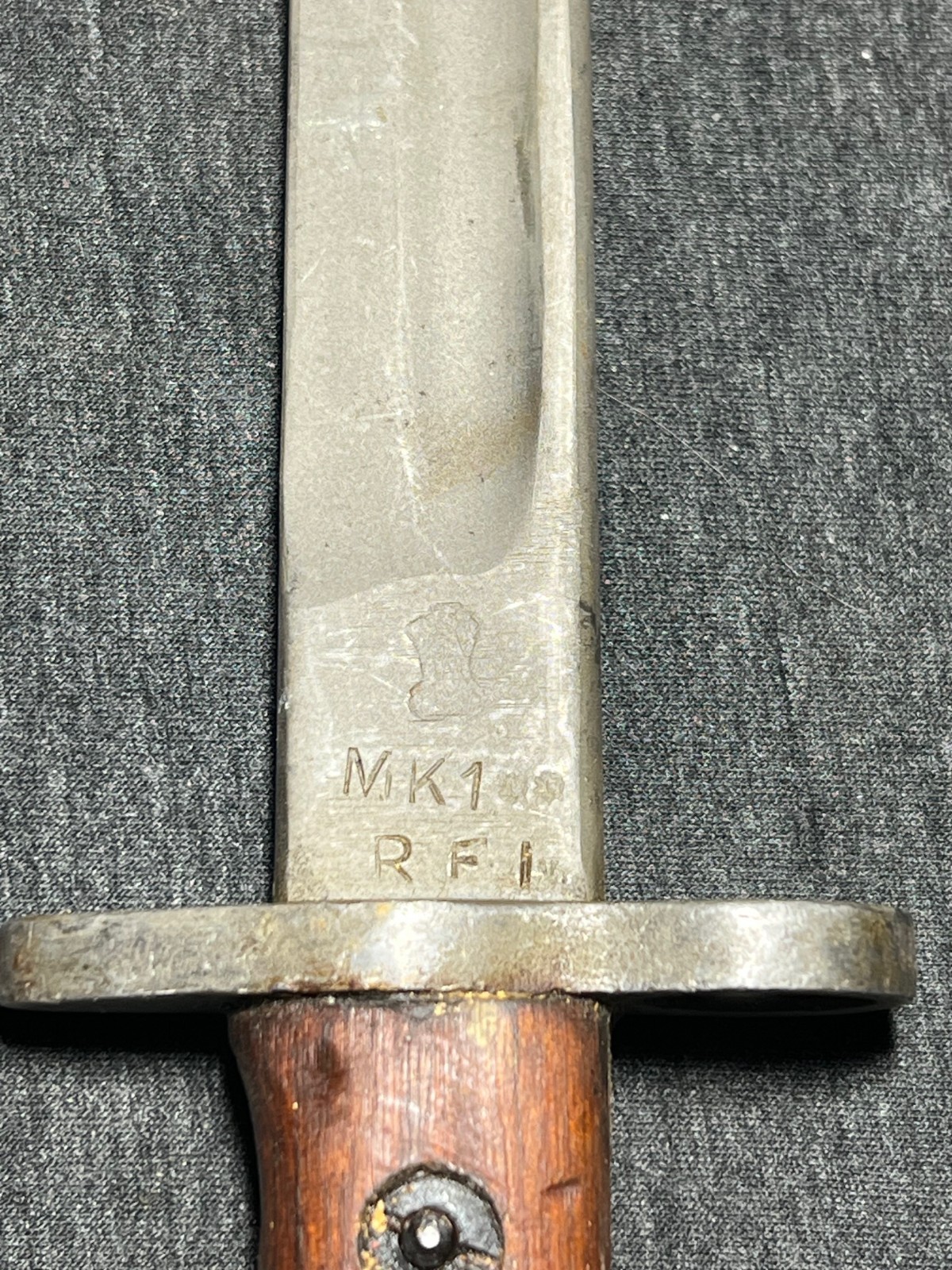 WWII Enfield .303 Rifle Pattern 1907 Bayonet India Cut Down