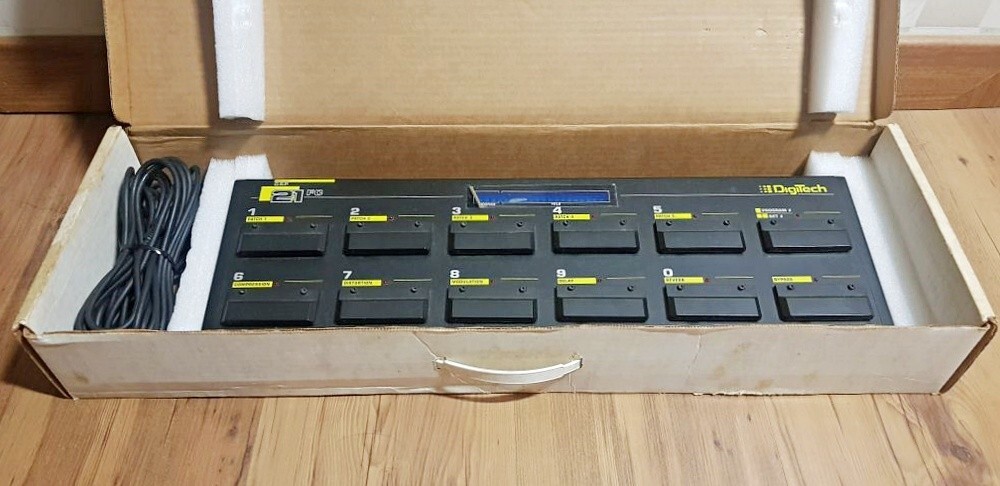 Digitech GSP21 with Foot Controller Full Box