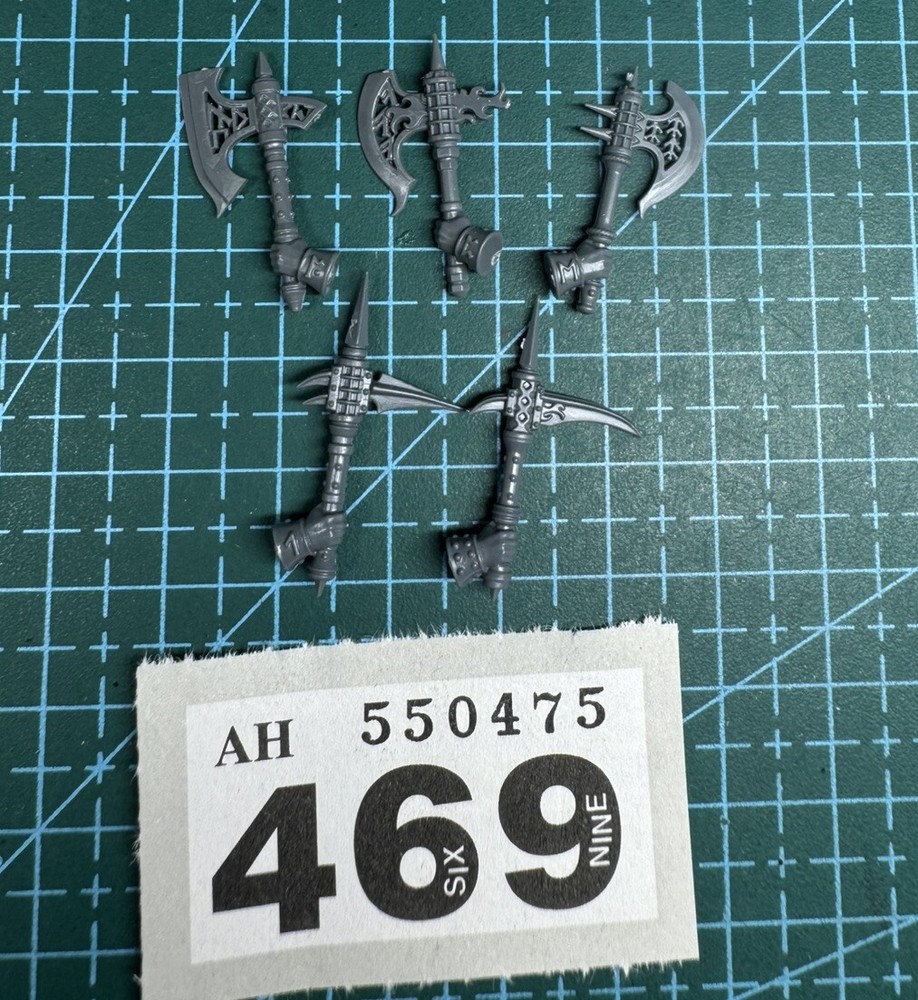 5 Vulkite Bezerker Dwarf Weapon Arm Bundle Axe Hammer Dwarves Old World AoS