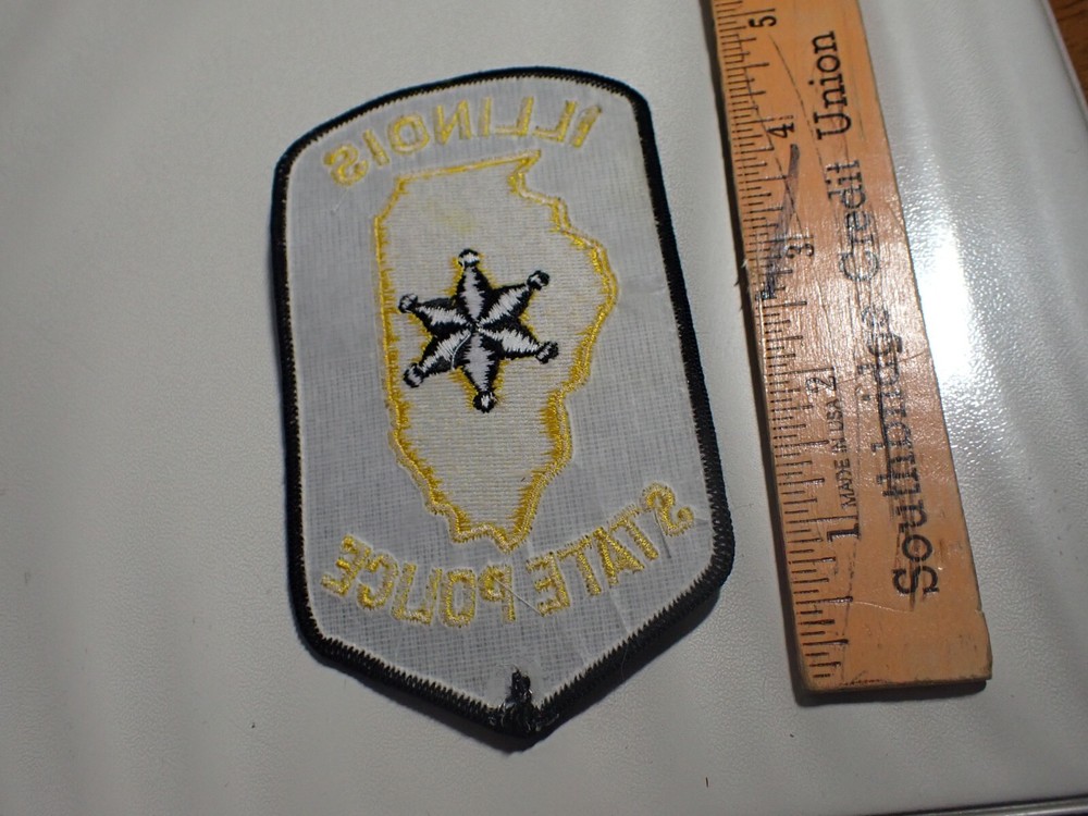 ILLINOIS EARLY OBSOLETE VEST PATCH BX 25 #19