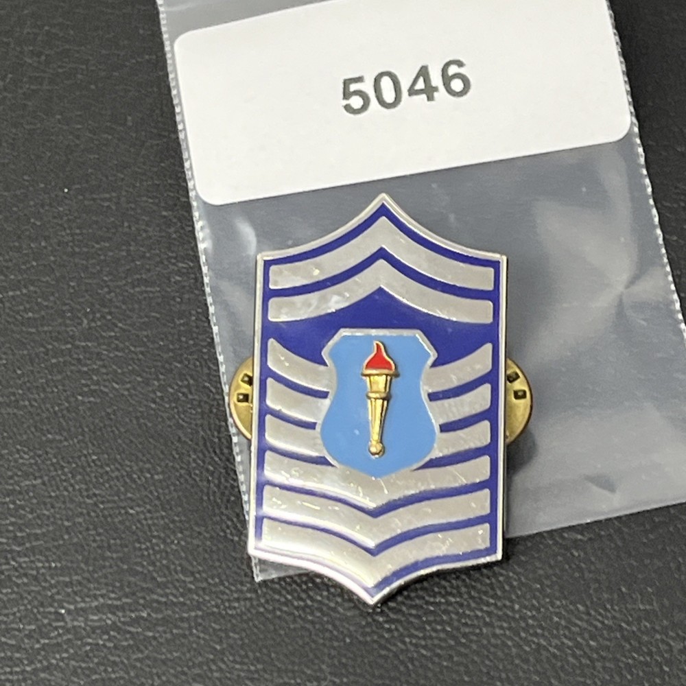ROTC Master Sergeant Lapel Pin pinback tie tack 5046
