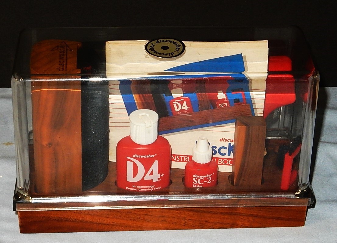 Discwasher Zerostat 3 - Disckit D4 SC-2 Record Cleaning Kit with Cover & Manual