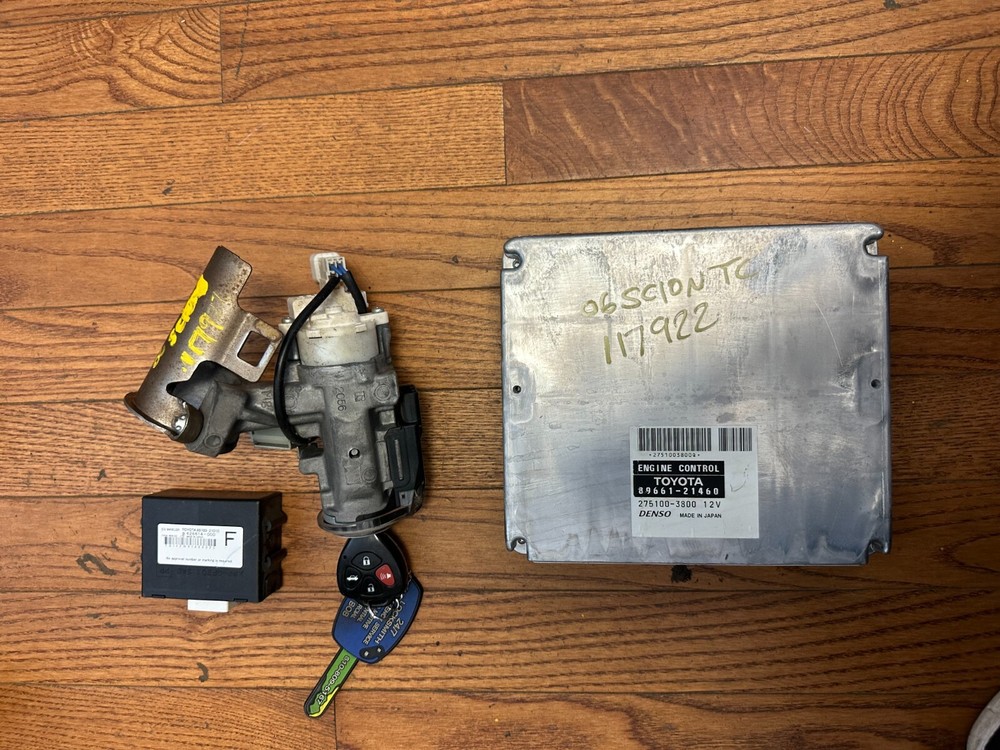 2006 SCION TC OEM A/T Engine Computer Ignition Switch Immobilizer Module w/Key