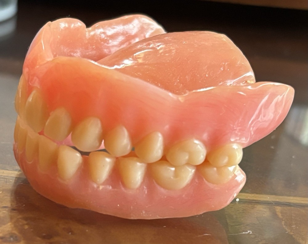 Vintage False Teeth Dentures Upper & Lower Oddities Weird