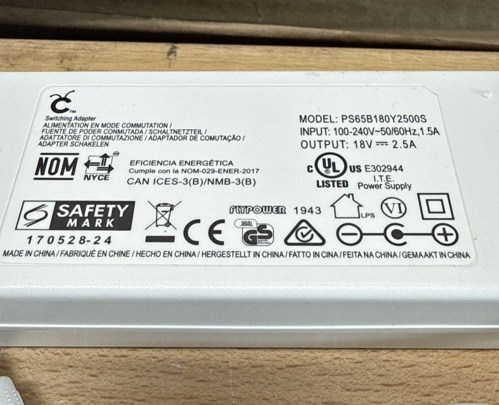 Cricut PS65B180Y3000S, 18V 2.5A Power Adapter