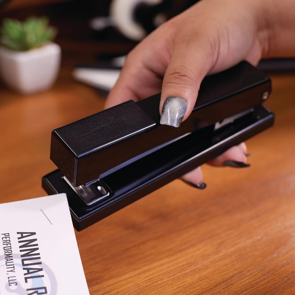 Swingline Metal Stapler, 20 Sheets, Black, Designed for Effortless Desktop Use
