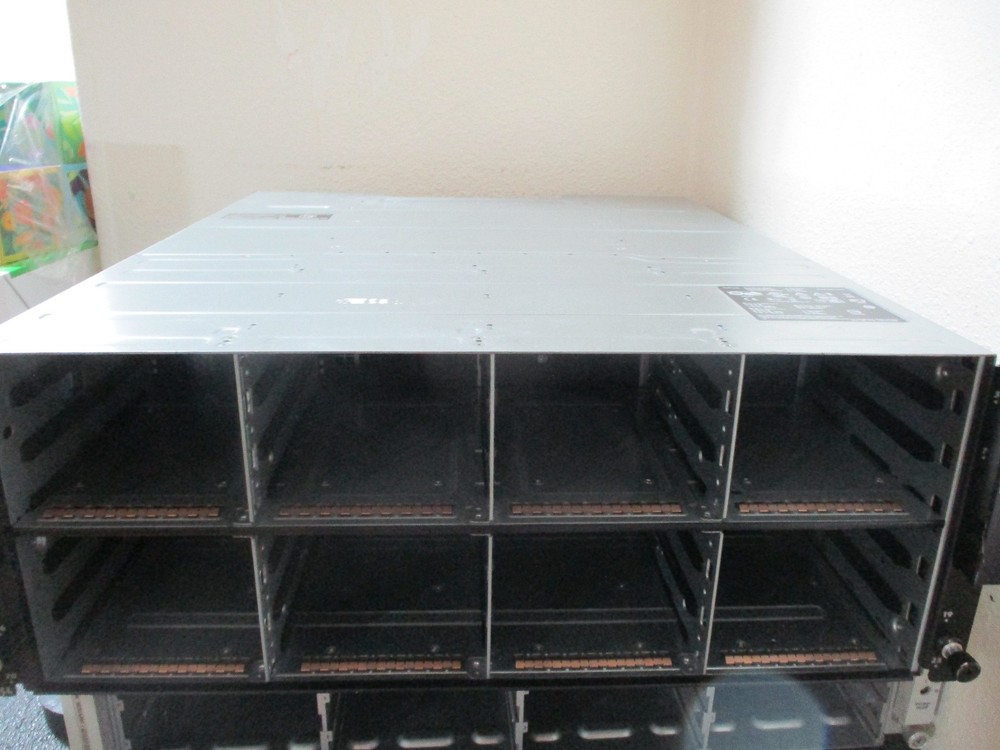 Dell EqualLogic 24 Bay LFF PS6110 SAN Storage Array 2x Type 14 Controller iSCSI