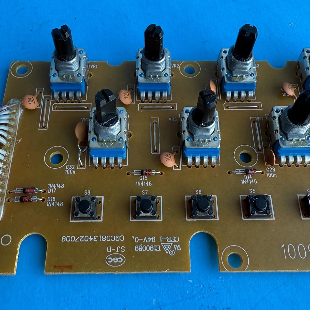 M-AUDIO Oxygen 49 MIDI Keyboard OEM Part: Knob Controller Circuit Board