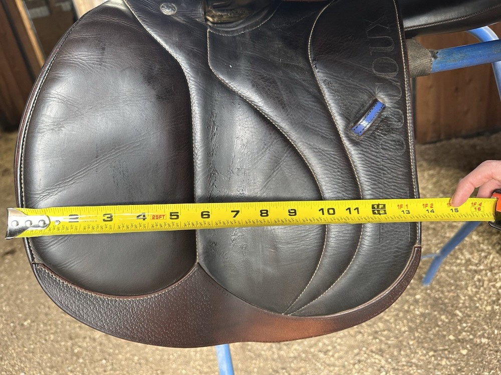 18” Devoucoux Socoa 3AB Full buffalo Standard Tree