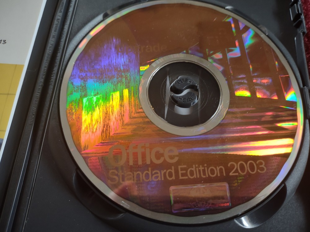 Microsoft Office Standard Edition 2003 Retail (No Key)