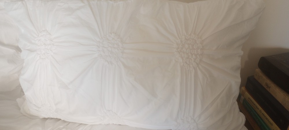 Impeccable White Sunflower Design Comforter 5 Pieces Set King 100% Polyester