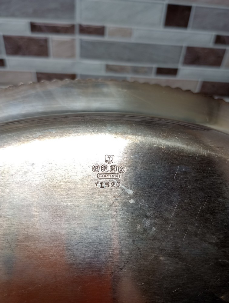 Gorham Y1526 Silver Plated Oval Serving Dish w/Lid Curved Edges Removable Handl