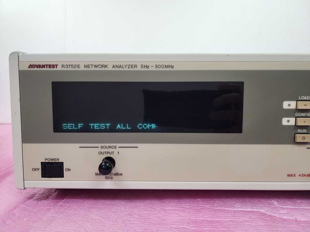 ADVANTEST R3752E Network Analyzer 5 Hz to 500 MHz, Output 1, Input A(Receiver)