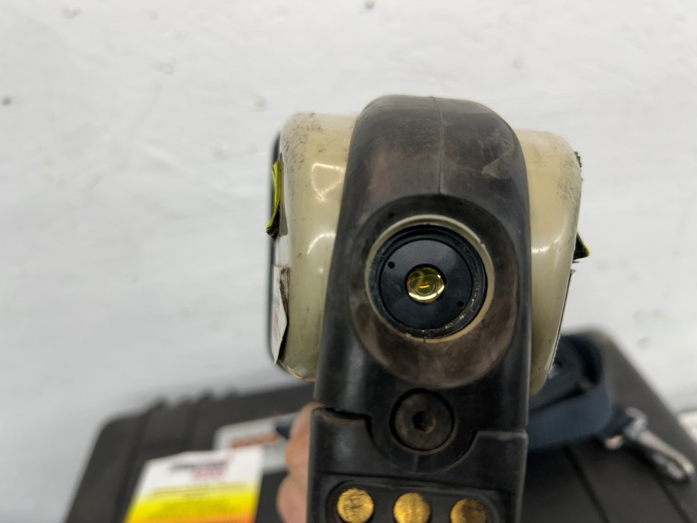 MSA Evolution 5000 Hand-Held Thermal Imaging Camera With Case And Accessories