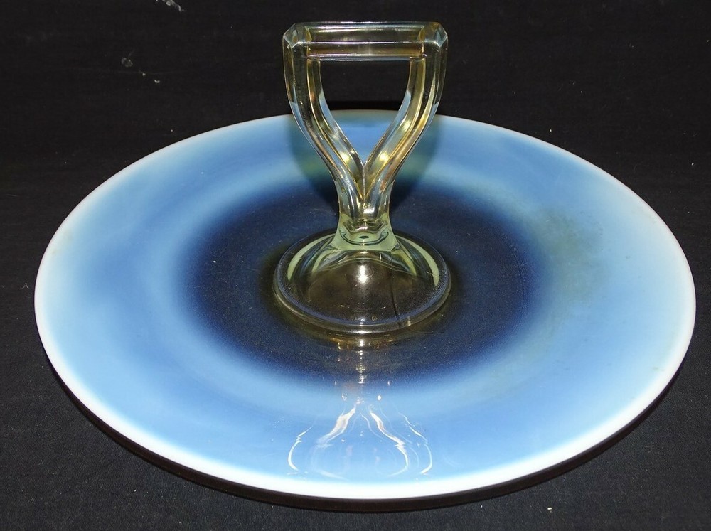 Diamond USA Opalescent Handled Sandwich Server / Tray