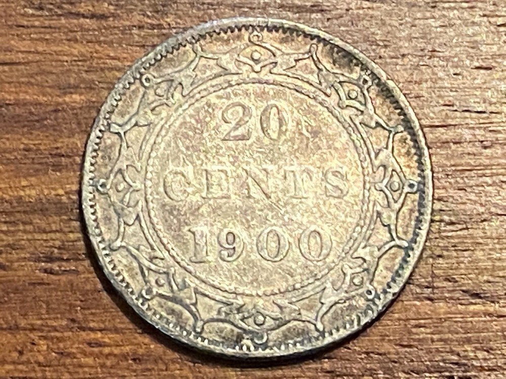T2: Newfoundland Canada Silver 1900 20 Cents