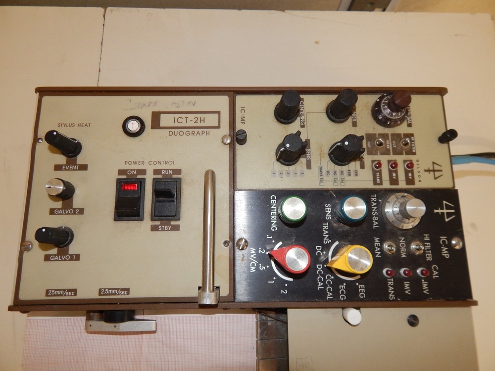 ^^ GILSON MODEL DUOGRAPH CHART RECORDER W/ IC-MP MODULES (SBW22)