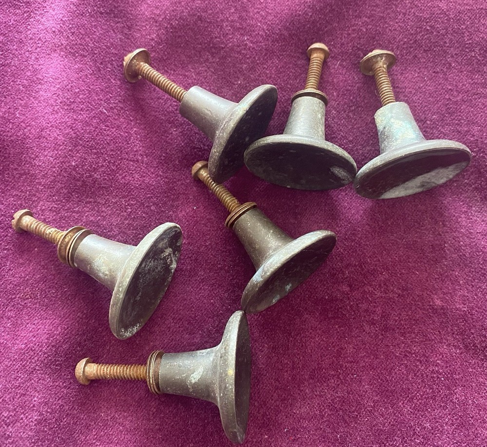 Vintage Mid Century Drawer Pulls knobs x 6 With Original Fixings